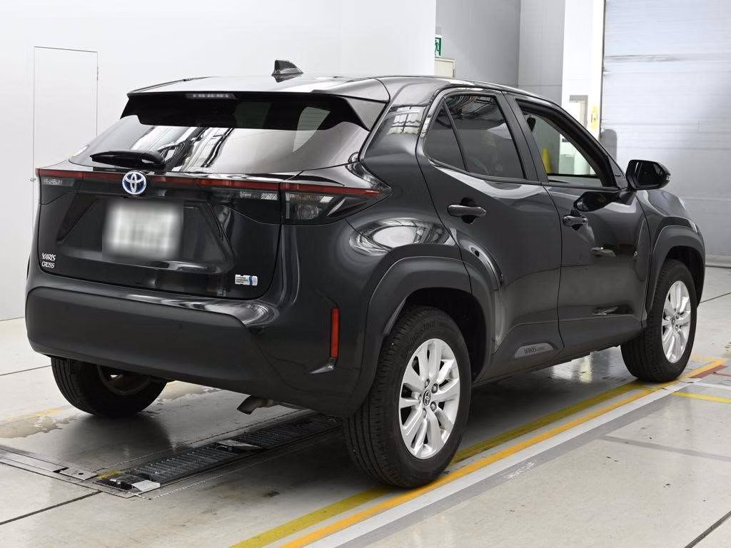TOYOTA YARIS CROSS