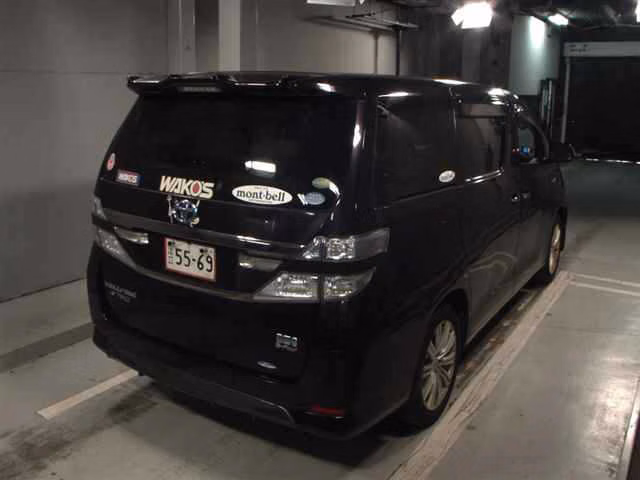 TOYOTA VELLFIRE