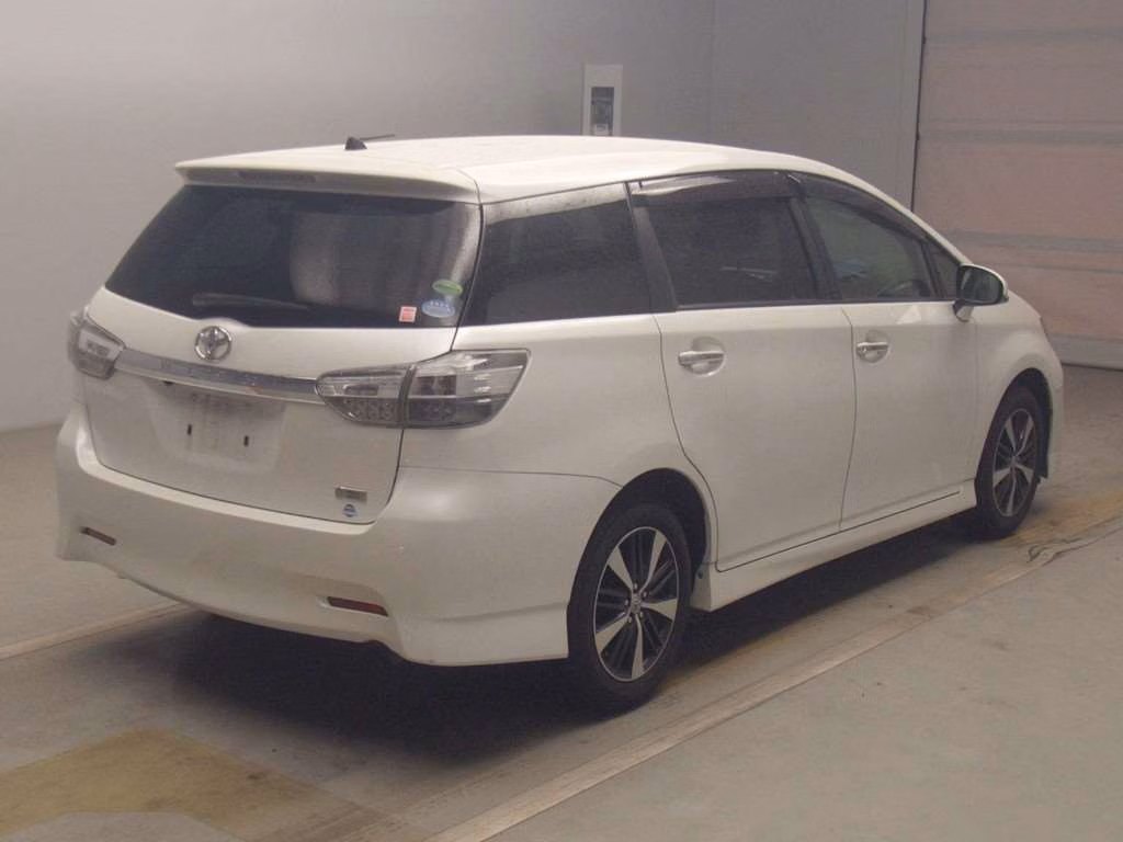 TOYOTA WISH