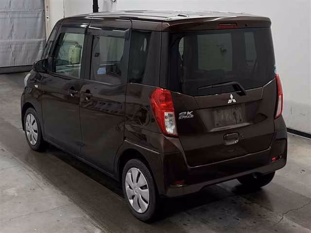 MITSUBISHI EK SPACE