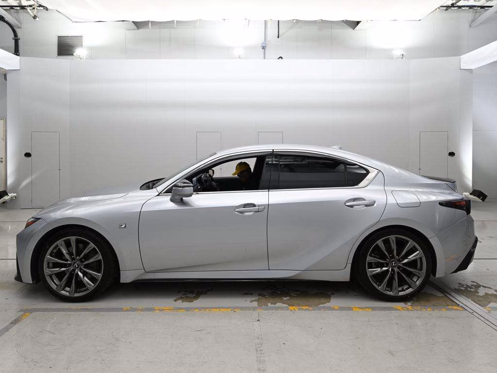 LEXUS IS350