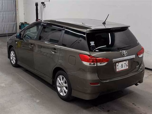 TOYOTA WISH