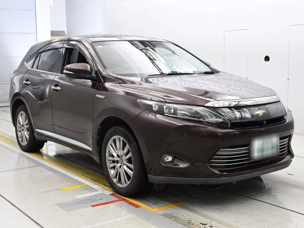 TOYOTA HARRIER