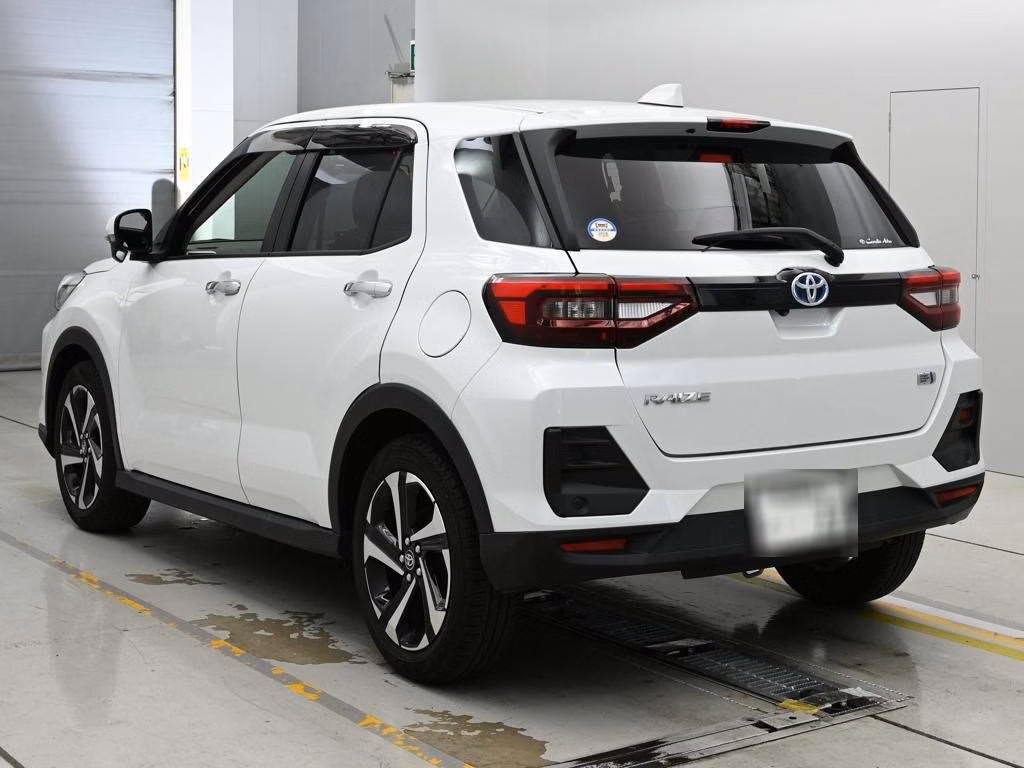 TOYOTA RAIZE