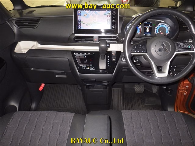 MITSUBISHI DELICA MINI