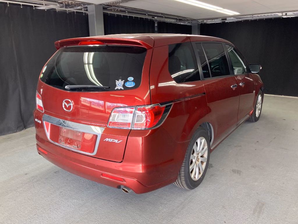 MAZDA MPV