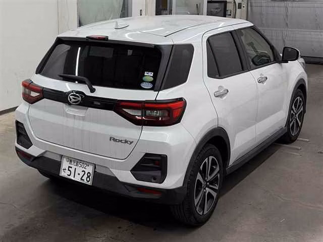 DAIHATSU ROCKY