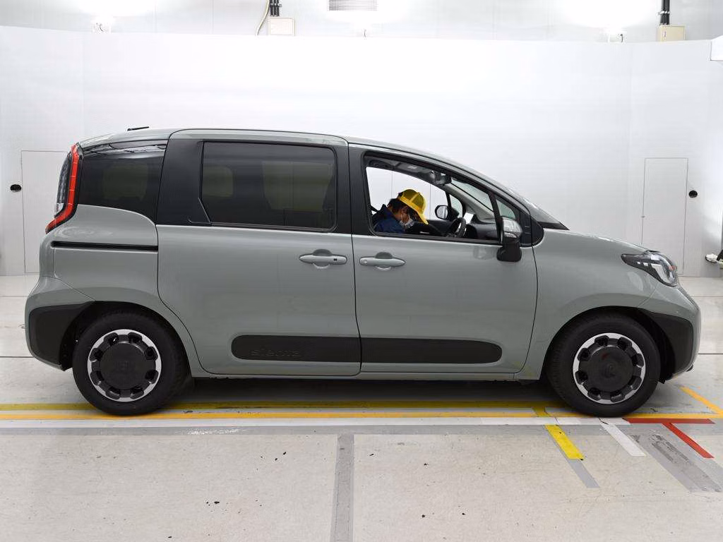 TOYOTA SIENTA