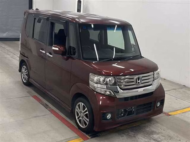 HONDA N-BOX