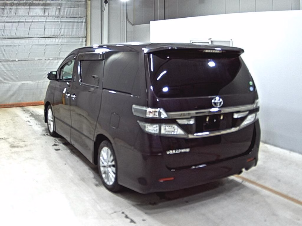 TOYOTA VELLFIRE