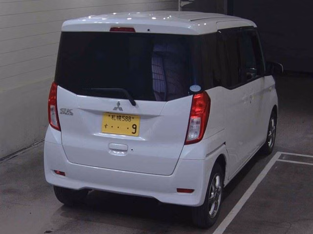 MITSUBISHI EK SPACE