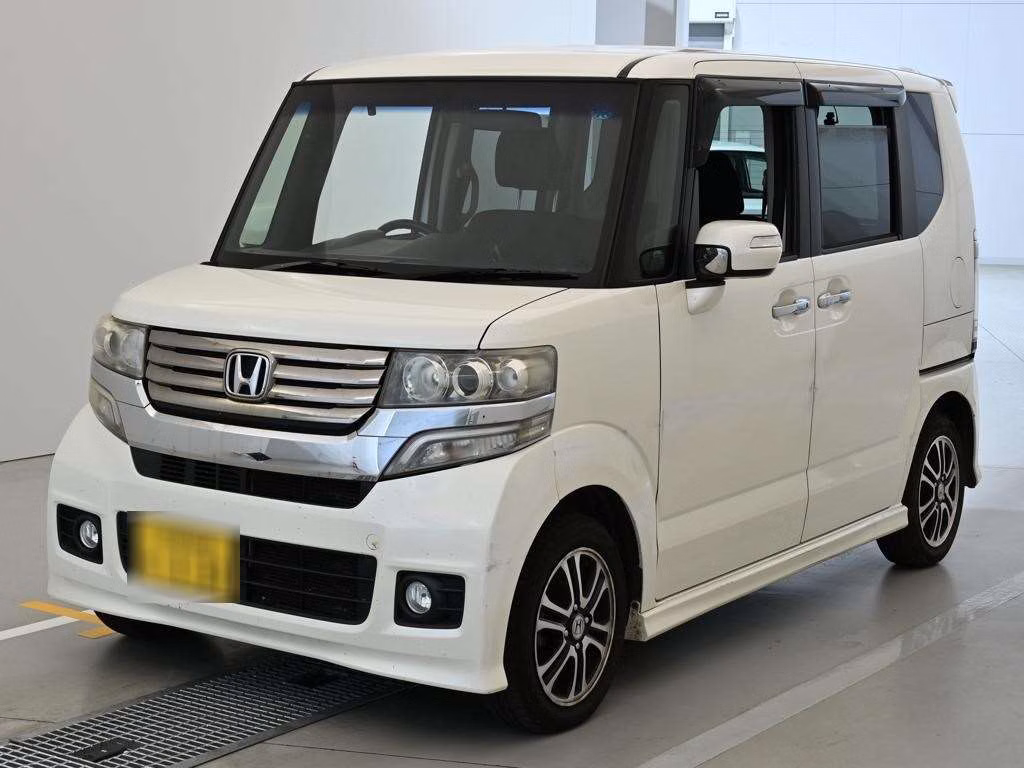 HONDA N-BOX