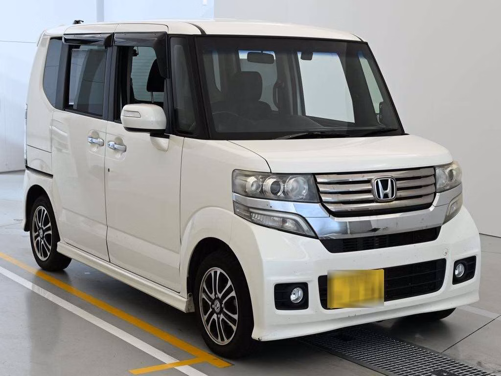 HONDA N-BOX