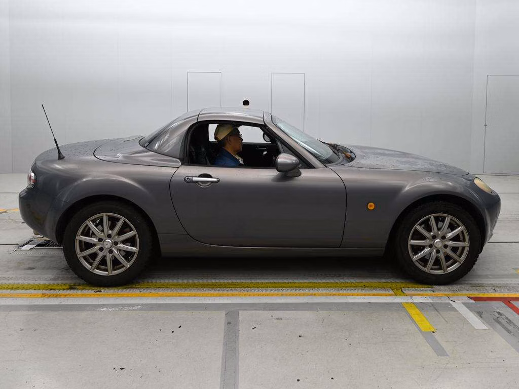 MAZDA ROADSTER