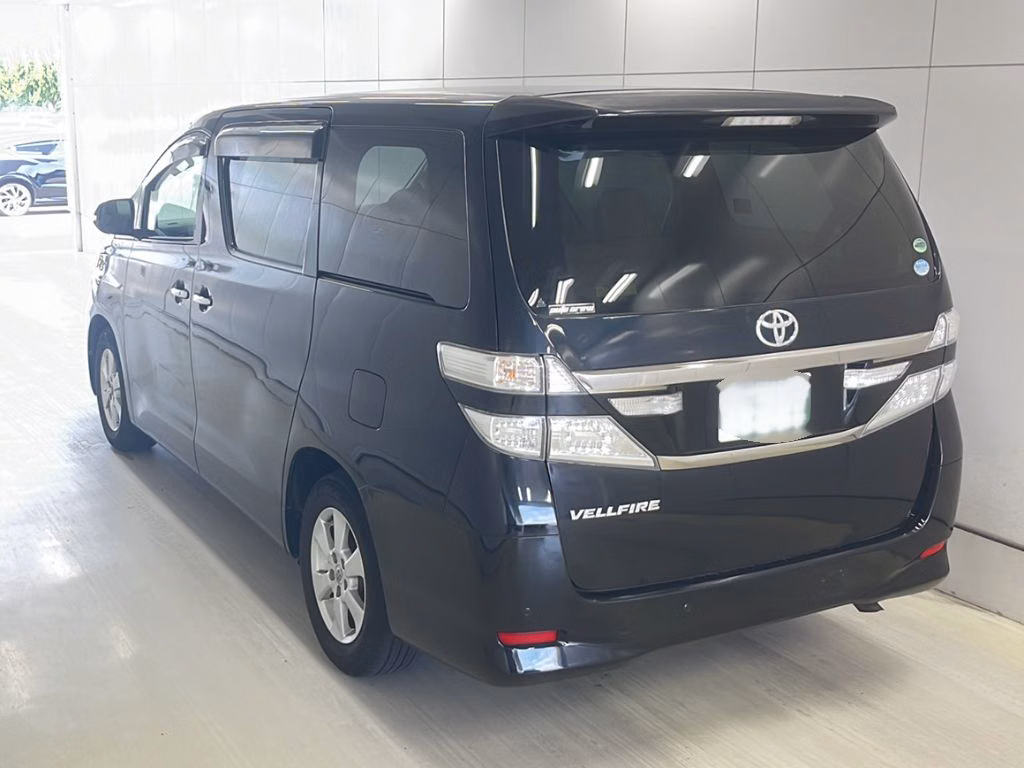 TOYOTA VELLFIRE