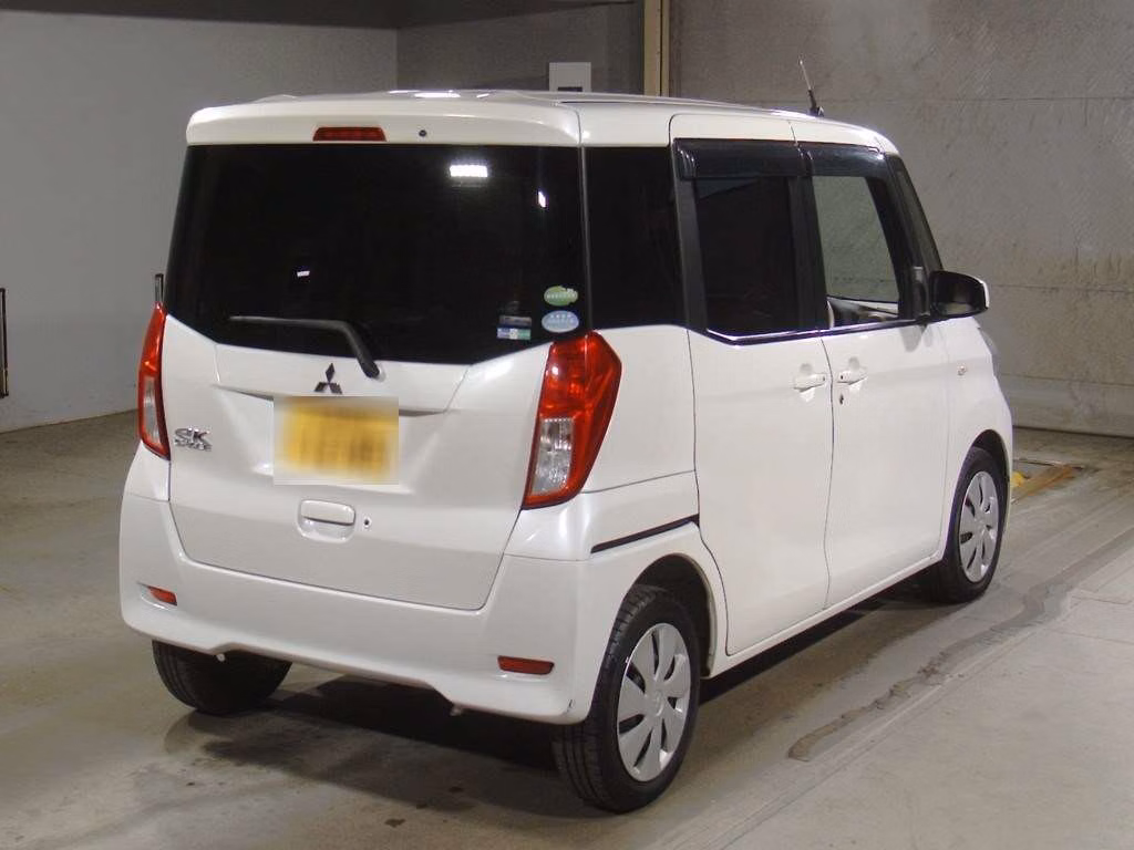 MITSUBISHI EK SPACE