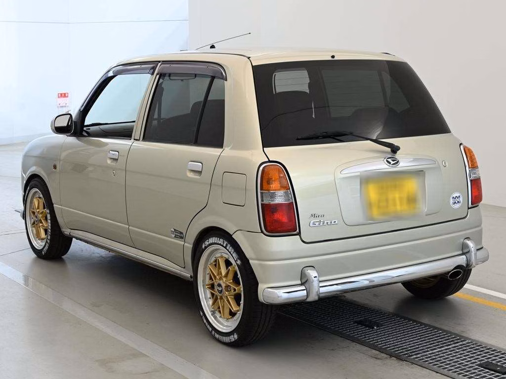DAIHATSU MIRA GINO