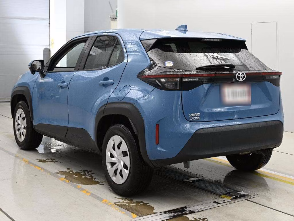 TOYOTA YARIS CROSS