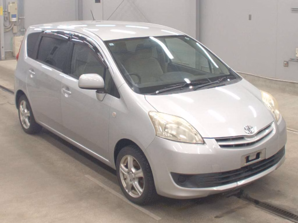 TOYOTA PASSO SETTE