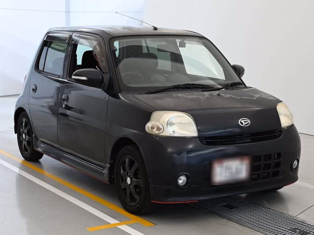 DAIHATSU ESSE