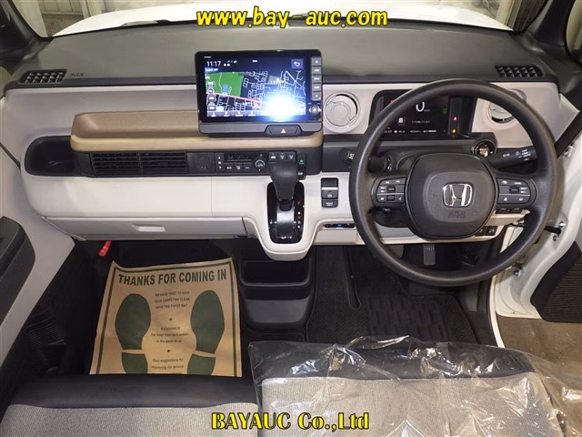 HONDA N-BOX