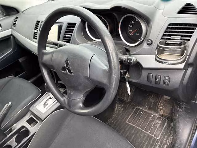 MITSUBISHI GALANT FORTIS