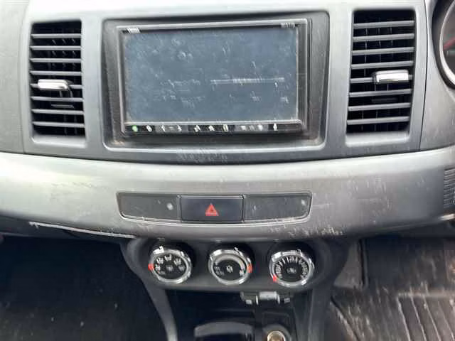 MITSUBISHI GALANT FORTIS