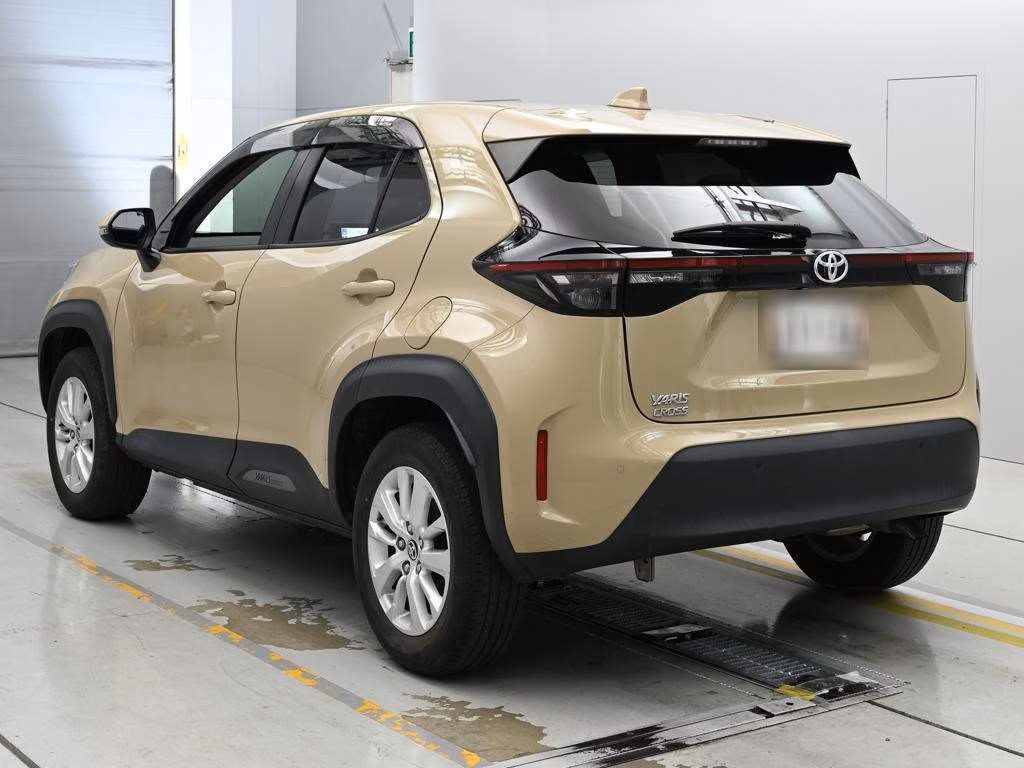 TOYOTA YARIS CROSS