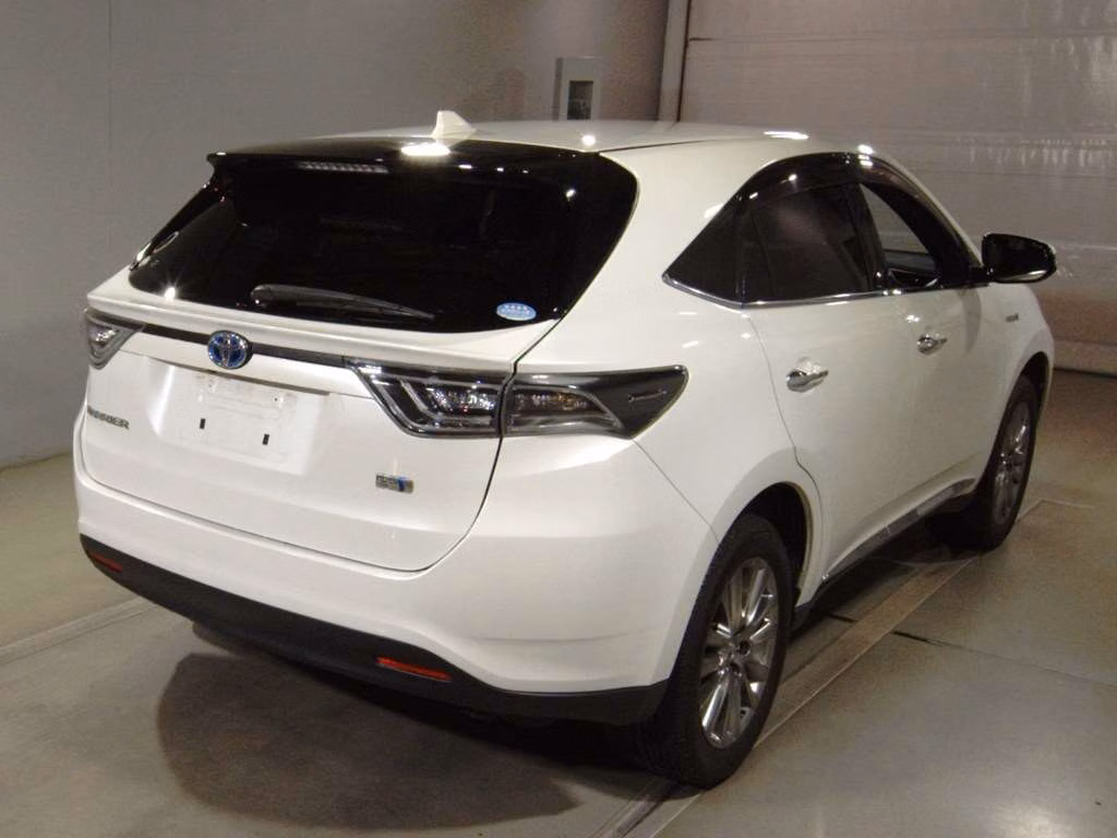 TOYOTA HARRIER