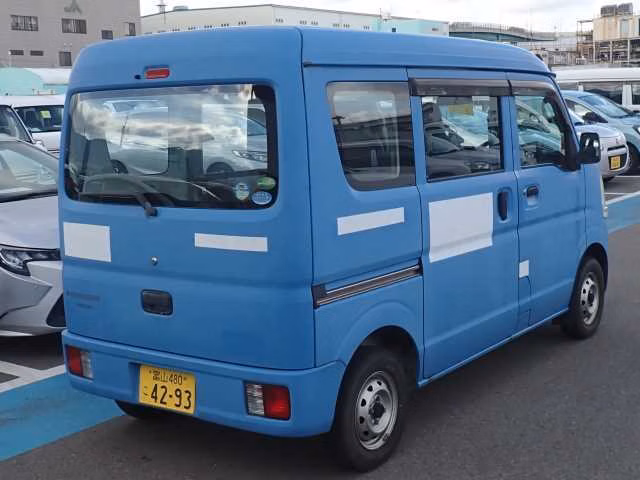 MITSUBISHI MINICAB