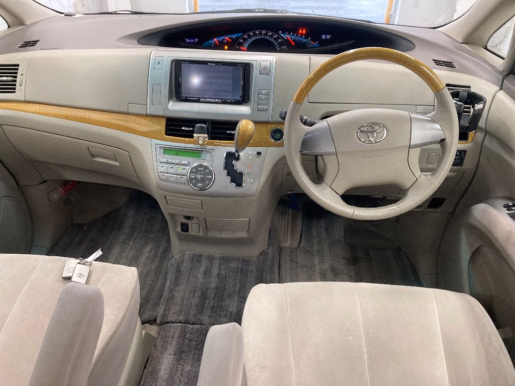 TOYOTA ESTIMA