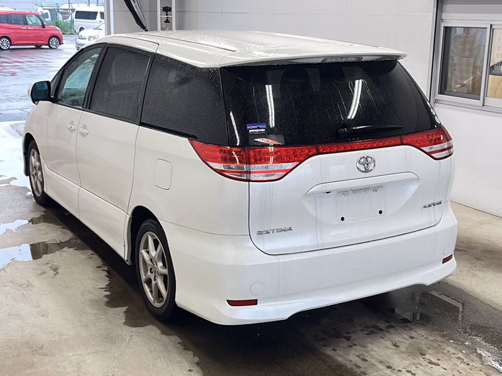 TOYOTA ESTIMA