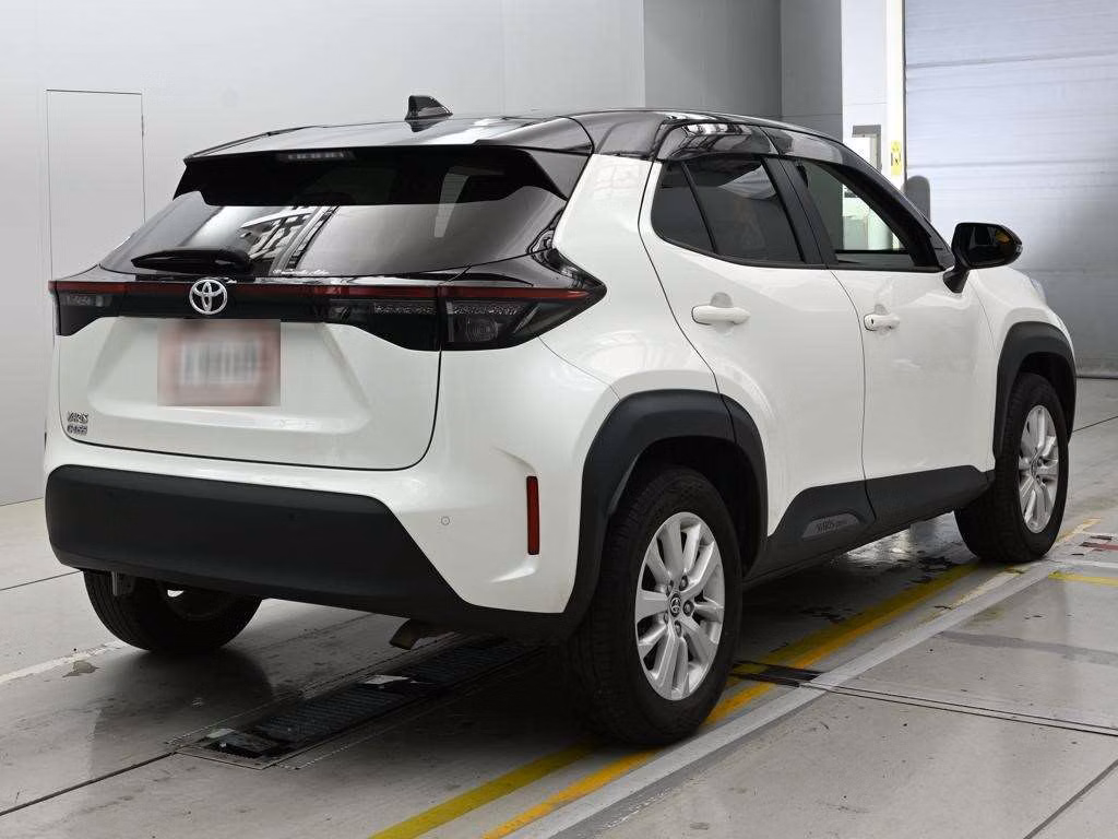 TOYOTA YARIS CROSS