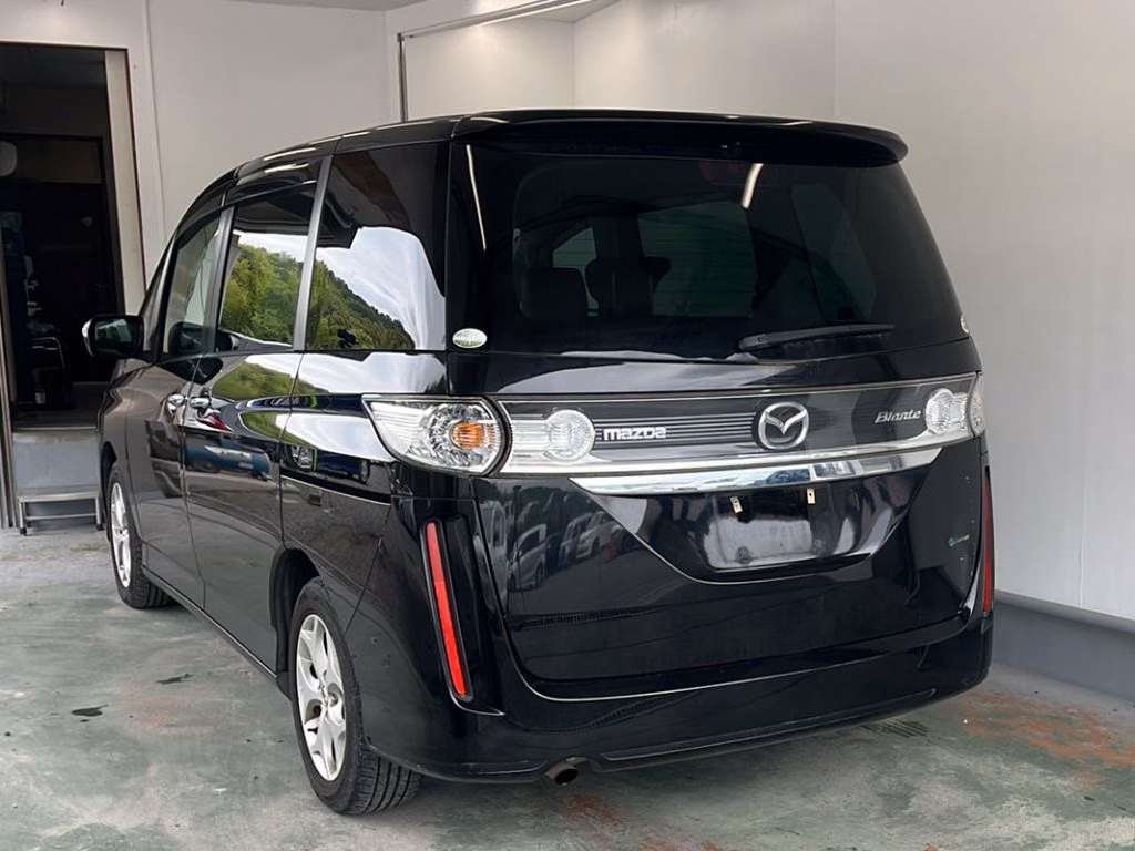 MAZDA BIANTE
