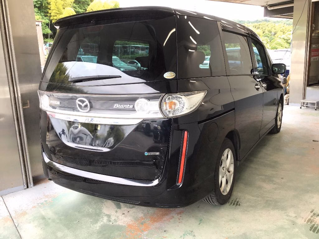 MAZDA BIANTE