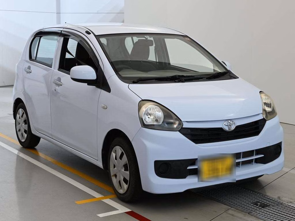 TOYOTA PIXIS EPOCH