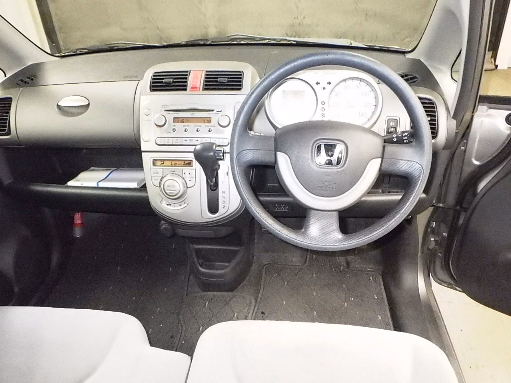 HONDA LIFE