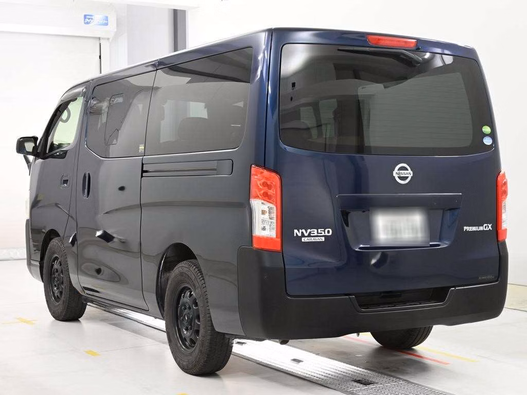 NISSAN NV350 CARAVAN