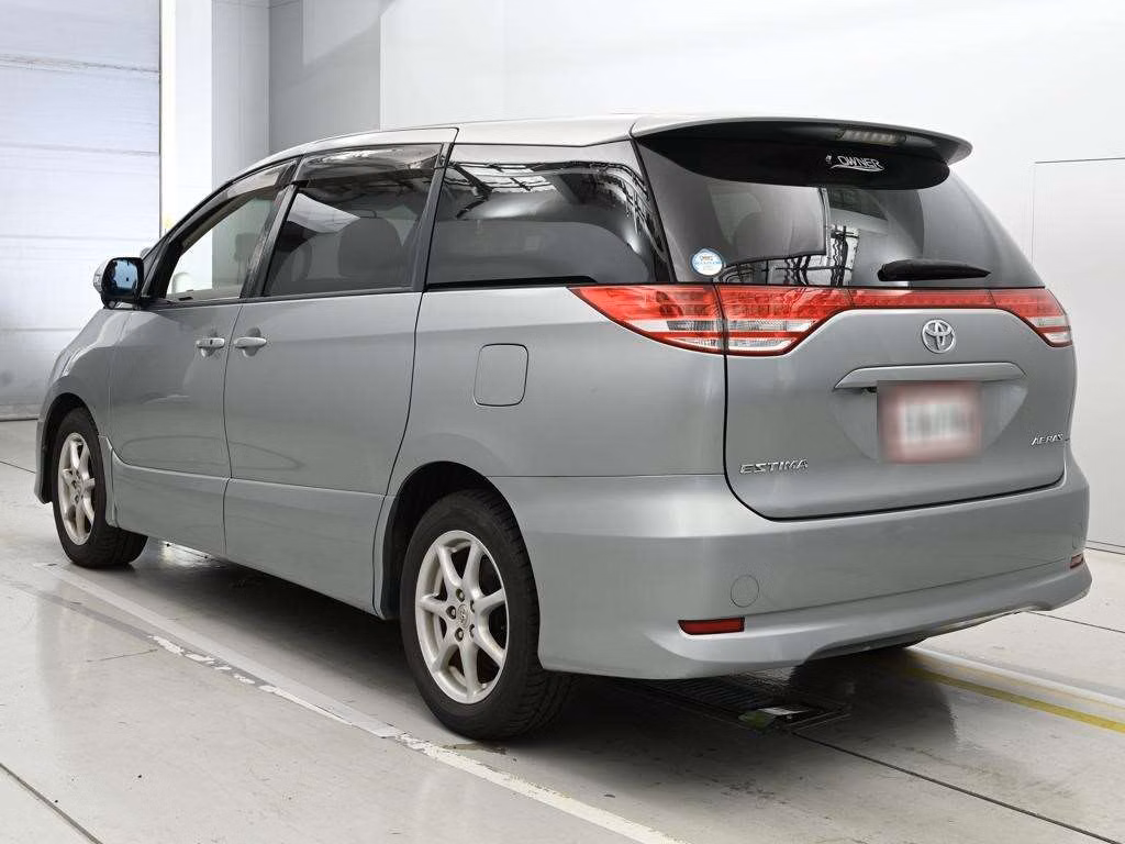 TOYOTA ESTIMA
