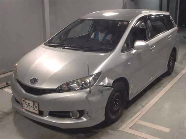 TOYOTA WISH