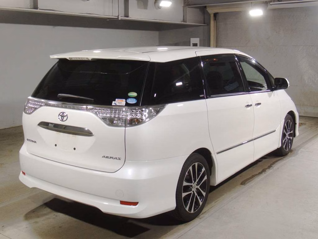 TOYOTA ESTIMA