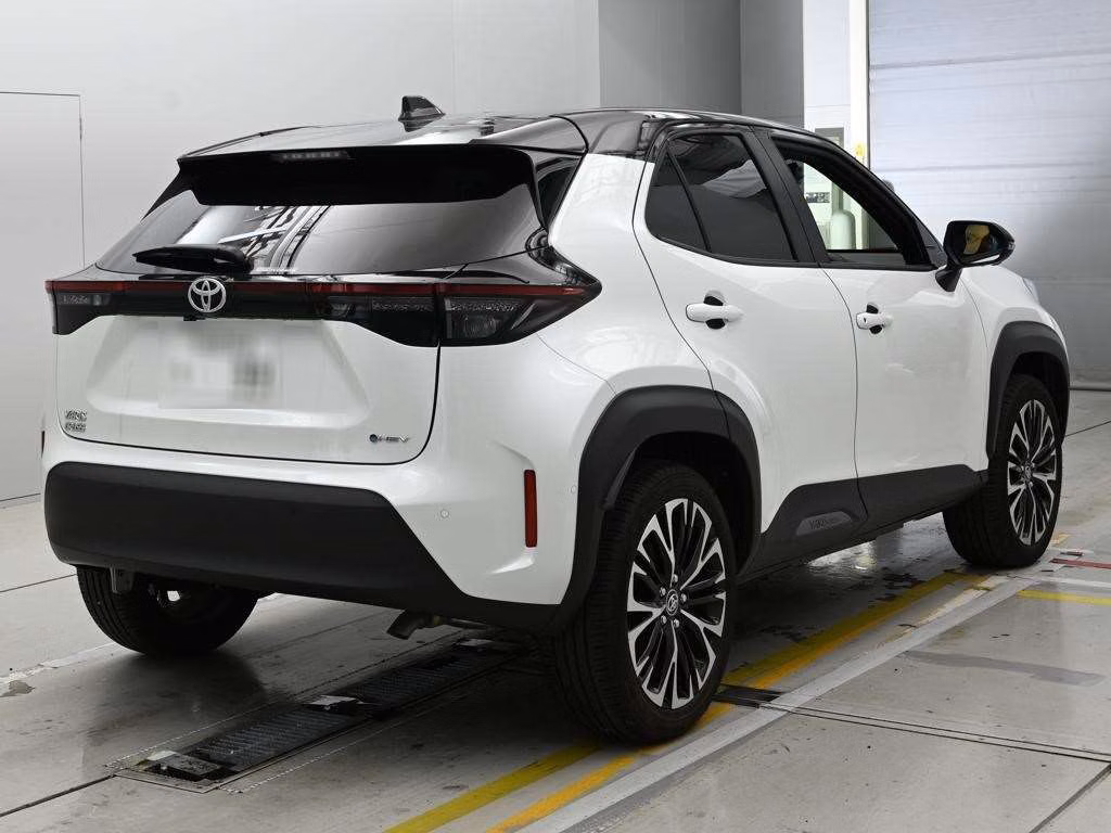 TOYOTA YARIS CROSS