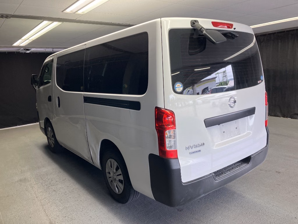 NISSAN NV350 CARAVAN
