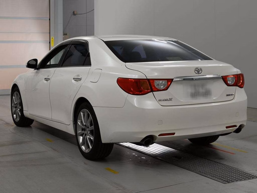 TOYOTA MARK X