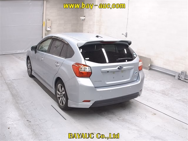SUBARU IMPREZA