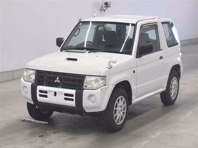 MITSUBISHI PAJERO MINI