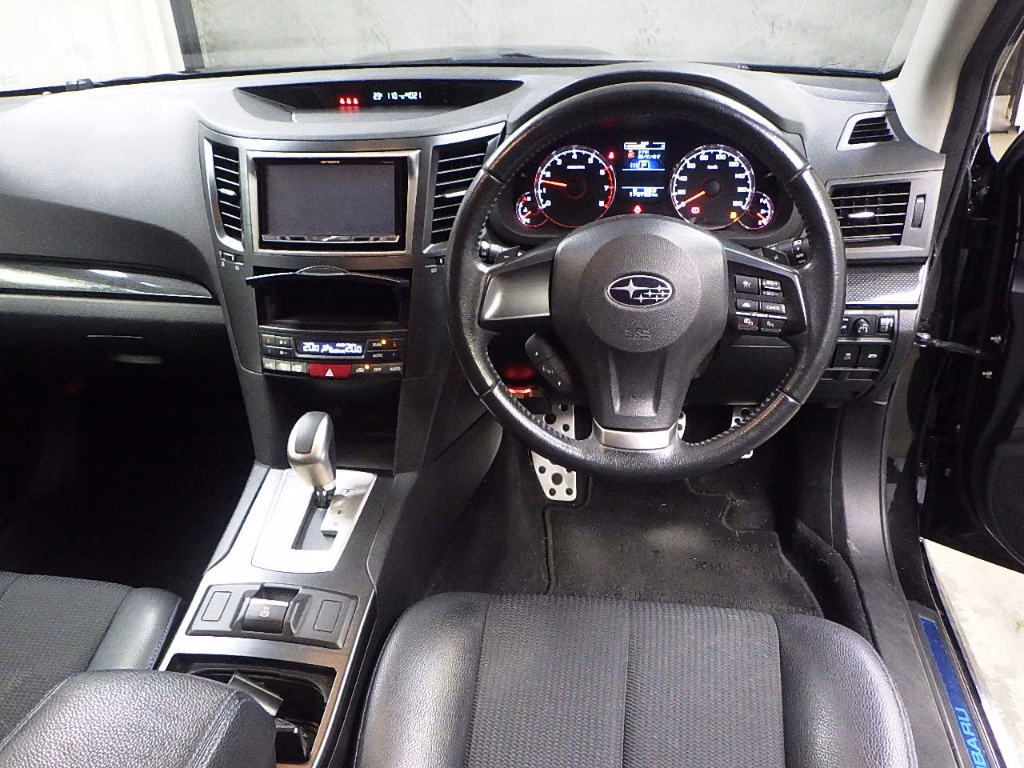 SUBARU LEGACY