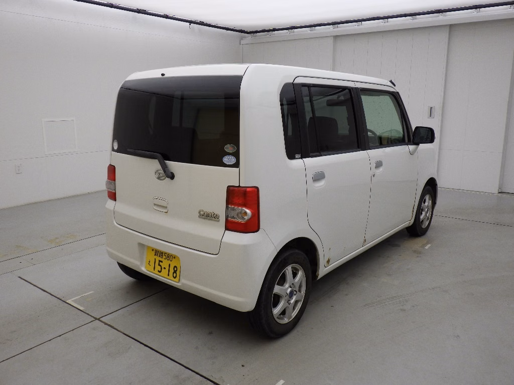 DAIHATSU MOVE CONTE