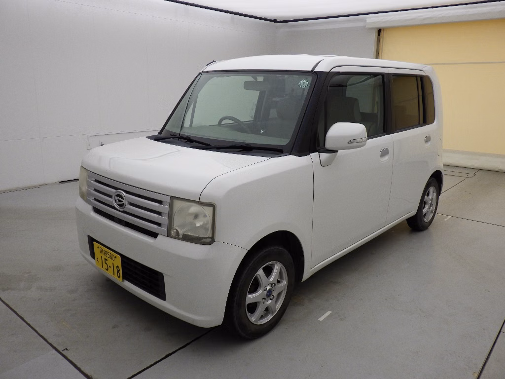 DAIHATSU MOVE CONTE