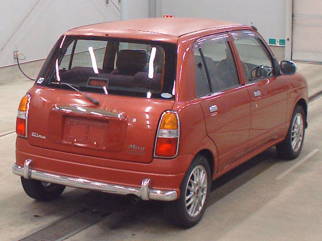 DAIHATSU MIRA GINO
